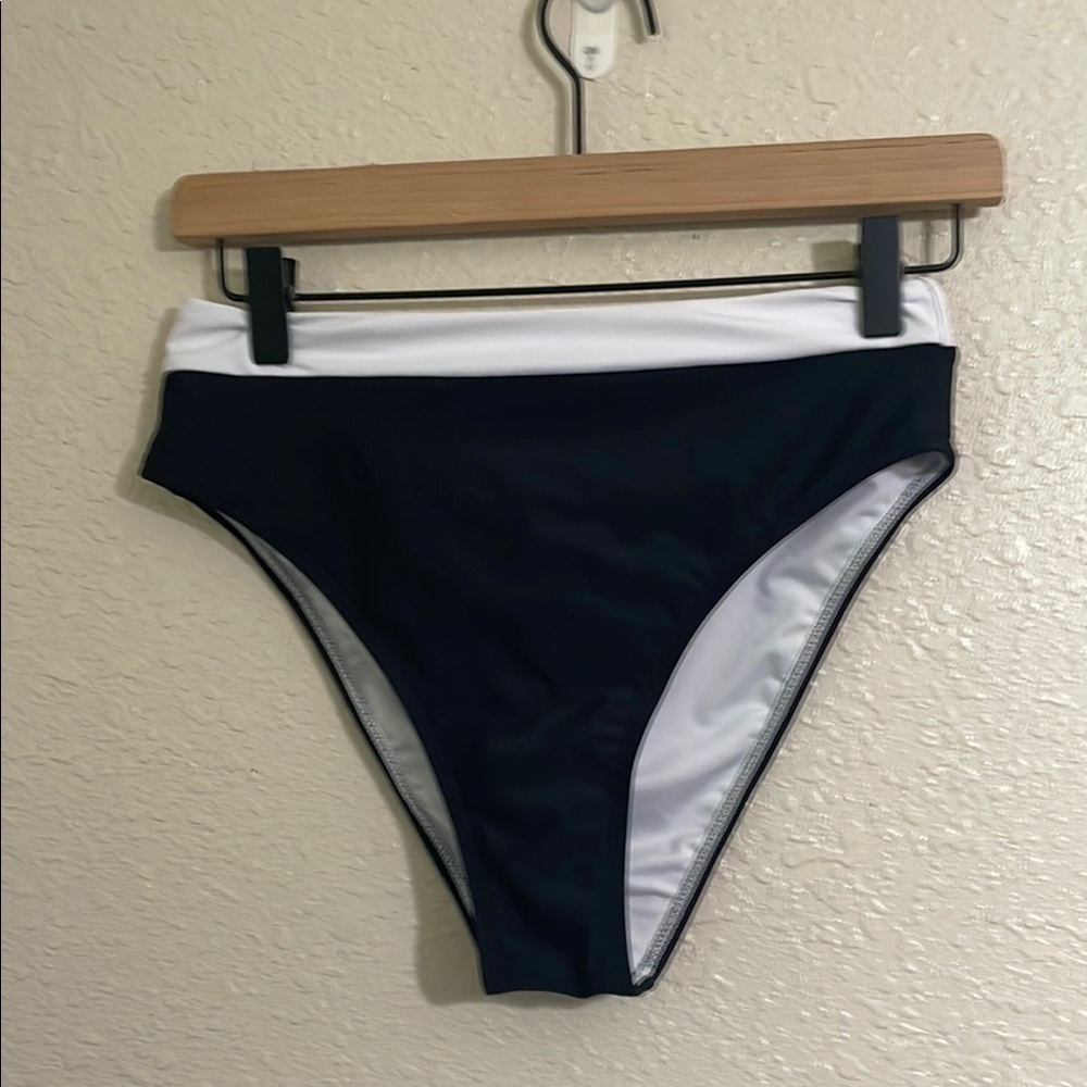 Cupshe color block bikini bottom